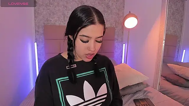 SophiiaGarcia__ - Rub the pantie
