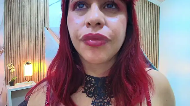 Anabella_Thompson - 🖐🏽three fingers in my pussy🥵