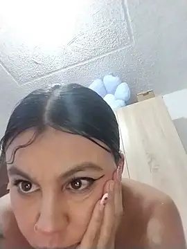 Juliet_Nasty - Ass and tits show