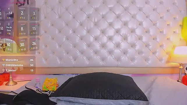ScarlettBlakee - Footjob + titsjob 🍆😈🔥