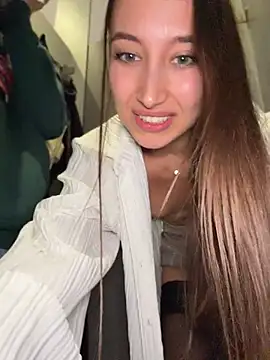 ICrazyOneIRL - 😱BOOBS OUT & GO OUT OF CABIN!