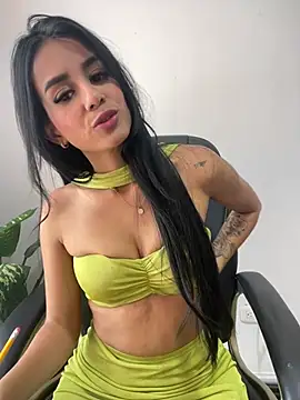Lau_val69 - Show me your pantyhose