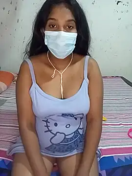 Kamini_Hot - Spit pussy and finger