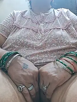 Kavya_XX - Ass show