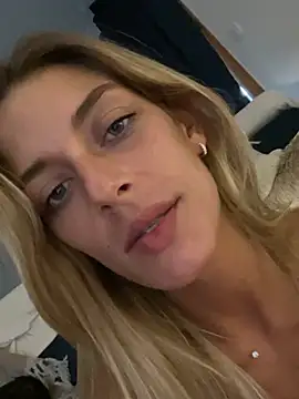 Bellalolahot