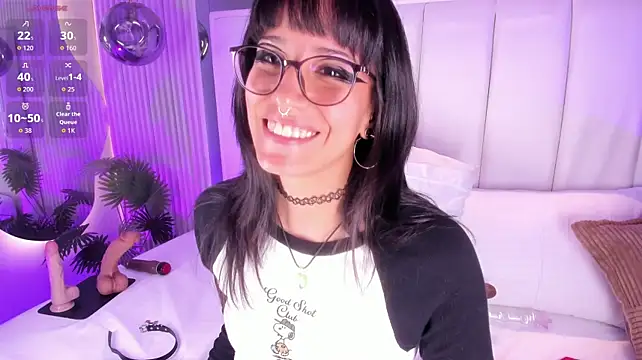 ViolettaColinss - Deepthroat with show saliva