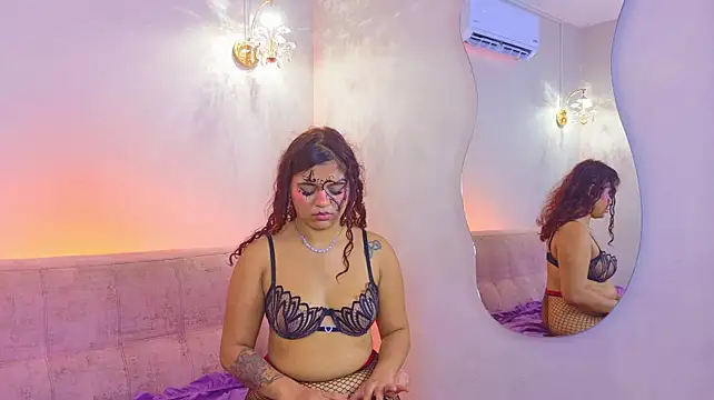 BELLA_TENTATION_CR - RUB ME MY PUSSY WITH MY TOYS X 15 SEC🌸
