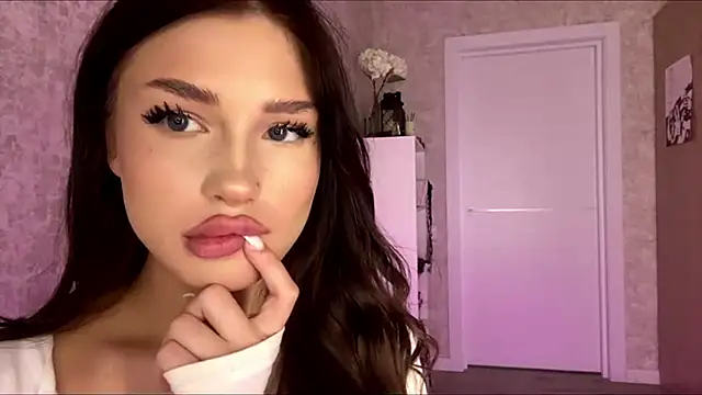 ShantellBuhrman - Time to bounce my boobs with jumps