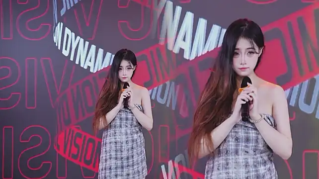 YYDS616 - 续舞脱一件Take off one more piece while conti