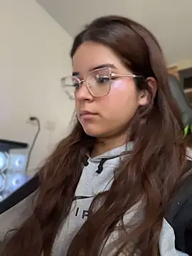 CallMeMia_