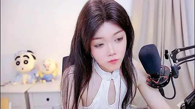 Cindy-dd - 想要一份偏爱与坚定
