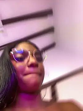 MiaaHoward
