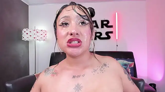 Miss_danika - cover mi face in full spit