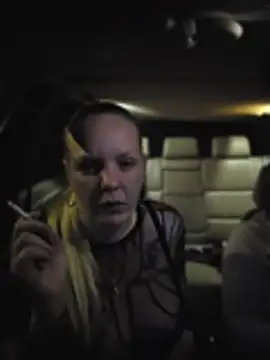 QueenMelissaa - Blowjob in car