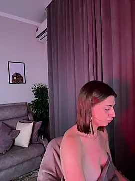 KatyOops - RIDING ON THE DILDO WITH LOT OF SPERM