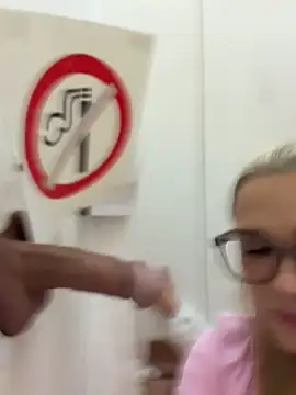 Nicoleevien - Cameltoe, touch pussy lips😳LT=VIDEO🎁