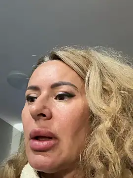 Tania201243 - Pussy 🥰 кицька