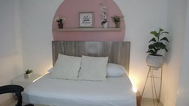 Lucia_henao_ - 3-Minute Toy Control