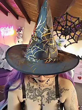 LilithDark666 - Gag in mouth +3 min lush😈💦