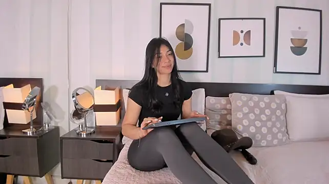 Lexis_Walker - 1 FINGER ON MY TIGHT ASS