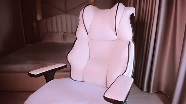 Girl__Funny - make me moan orgasm:onbed::behind: