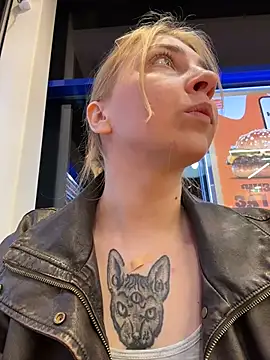 Sunny___Bunny - Open door in MENS WC naked