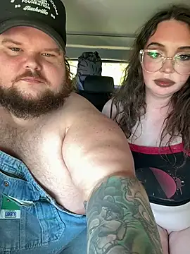 ANNIEandHUNNIE - Fuck Show “in public” creampie