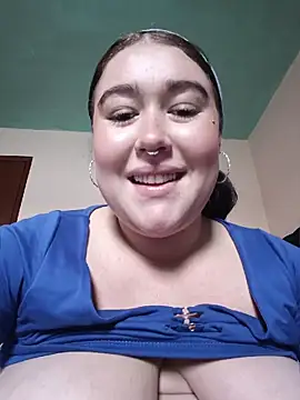 Fiery_Mia - Stick your butt out the window!👿💙