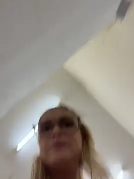 Nicoleevien - RED ASS with handslaps🥵LT=VIDEO🎁