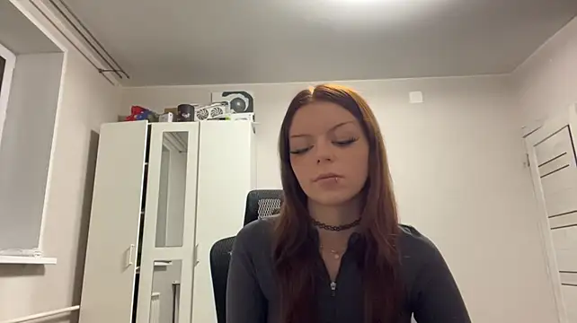 EuniceDomann's Live XXX Chat
