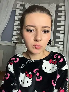 KiraSakura - SPANK BIG ASS X5