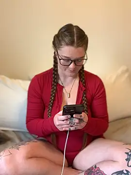 PussiesnCream_ - Finger my pussy fully nude!!