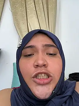 Sweetmuslim01 - feed my naked friend 🥵🥛