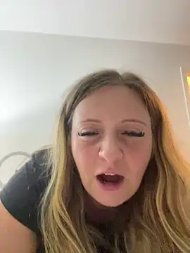 Poppyshaw_