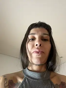 Nikatsu - Estreiar meu novo dildo de 30 cm NO CU