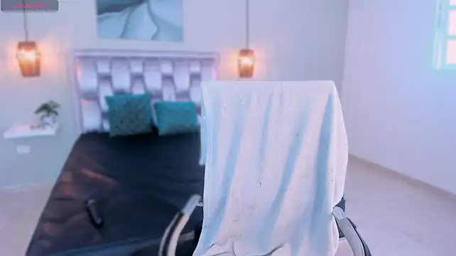 Paulinaa__ - Suck your cock