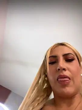 Alicev_kitty - zoom pussy