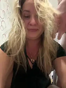 SweetOlga - Just make me smile