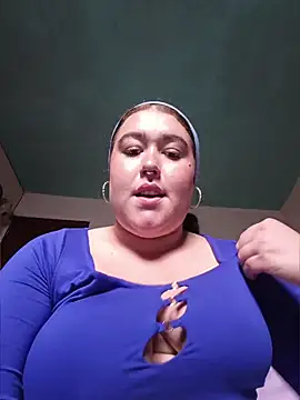 Fiery_Mia - Suck cock all the way down your throat!