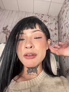 AxaraXXX - FINGERING PUSSY