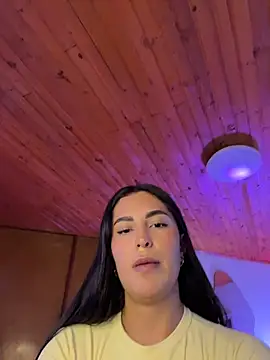 Mavi_pink - ZOOM PUSSY IN PUBLIC 😇