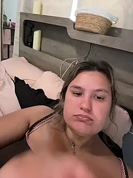 Latinamommy26 - Oil tits
