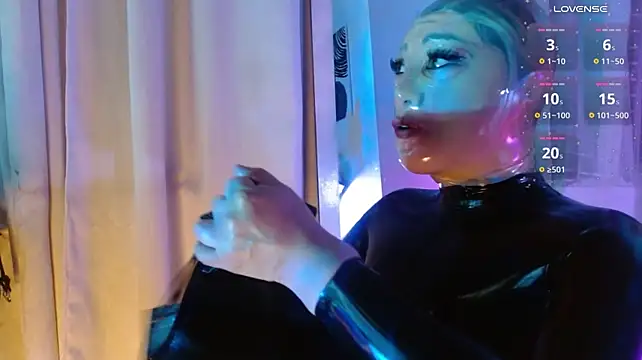 LatexDevil_Blondie - tax rubber