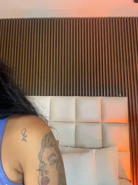 Nathali-jones - Spanks hard+ oil+twerk