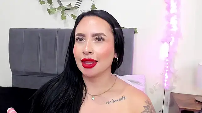 Lisagh_ - 🎀slap boobs x2 🎀