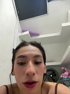 Lunaluxury22 - mischievous in the store🤫😈