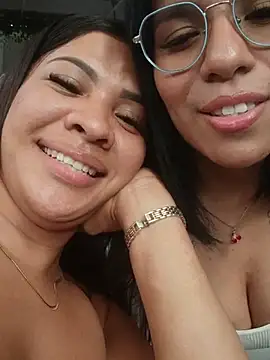 Ahsly_Duque - Flash tits in públic 😈🤤