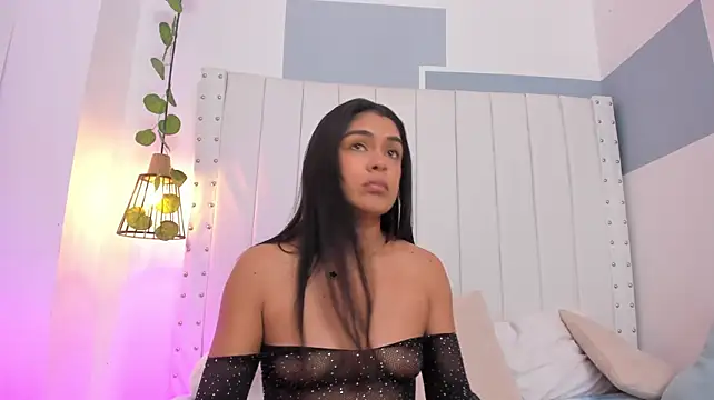 Hannah_gray - 3 fingers in my ass