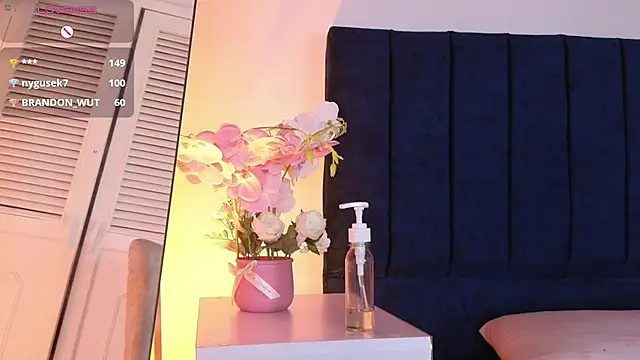 Katiaa_n - 20 spankings + Anal play with fingers🍑