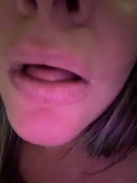 JessycaFlame - Ride dildo +squirt